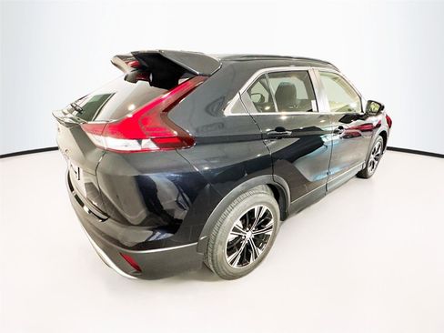 Used 2022 Mitsubishi Eclipse Cross SE image 5