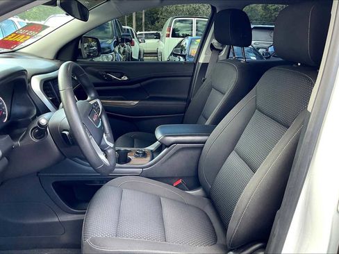 Used 2022 GMC Acadia SLE image 47