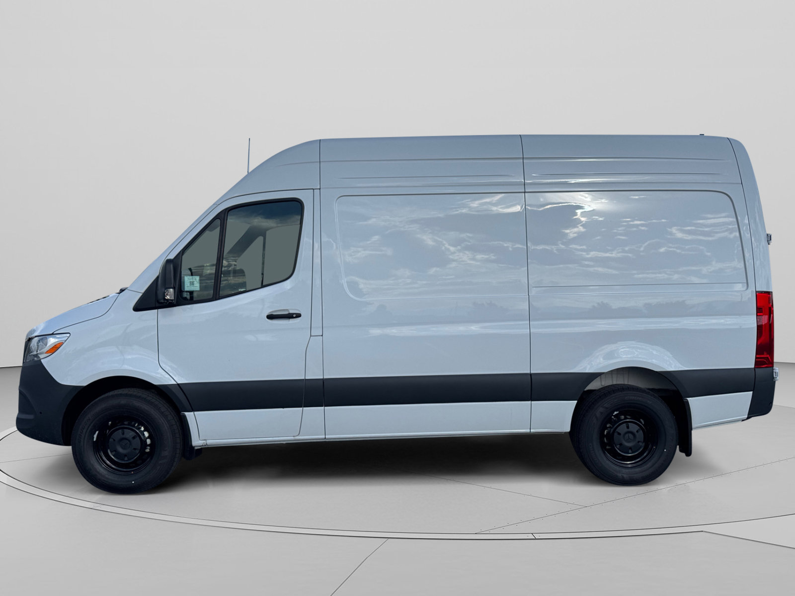 New 2026 Mercedes-Benz Sprinter 2500 image 2