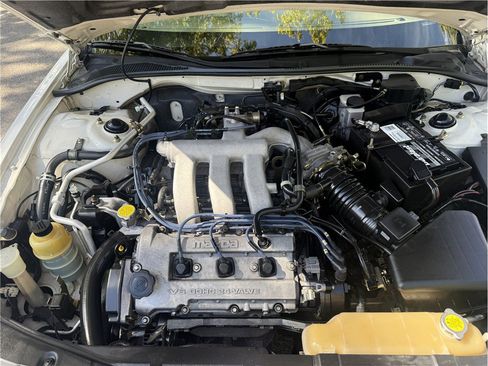 Used 2000 MAZDA Millenia FWD image 13