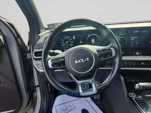 Certified 2025 Kia Sportage X-Pro AWD/4WD image 13