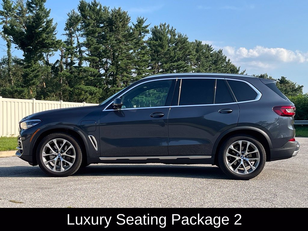 Used 2021 BMW X5 xDrive45e w/ Premium Package AWD/4WD image 7