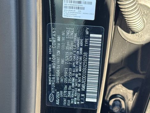 New 2025 Hyundai Tucson Limited image 27