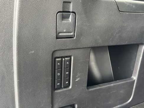 Used 2024 Ford Expedition Max Limited image 39