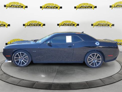 Used 2023 Dodge Challenger R/T image 2
