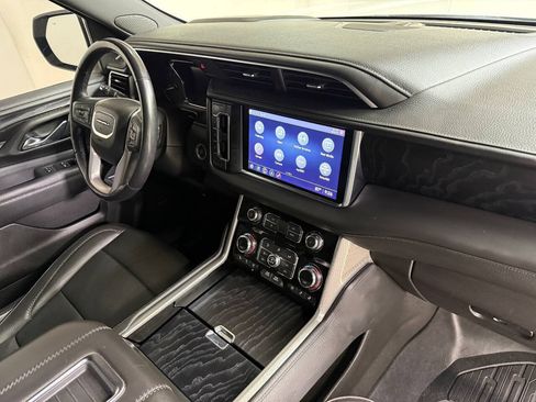 Used 2021 GMC Yukon XL Denali w/ Denali Ultimate Package RWD image 45