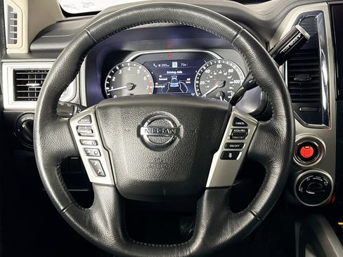 Used 2020 Nissan Titan SV w/ SV Convenience Package AWD/4WD image 20