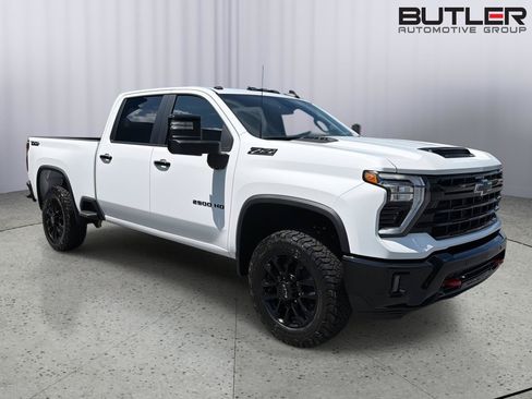 New 2026 Chevrolet Silverado 2500 LT w/ Trail Boss Package AWD/4WD image 8
