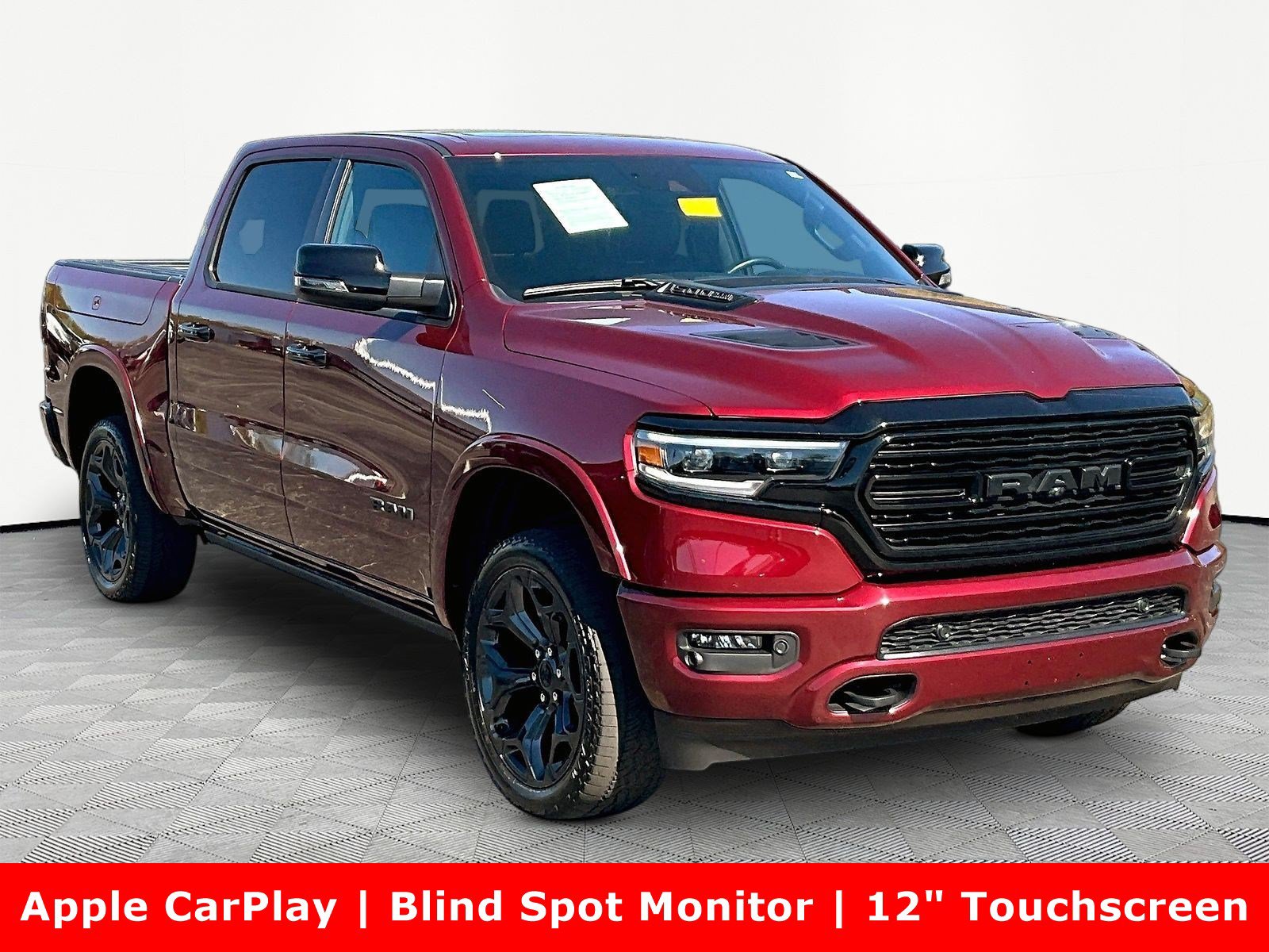 Used 2024 RAM 1500 Limited AWD/4WD image 3