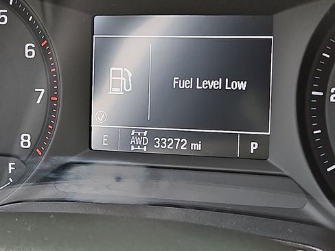 Used 2023 Chevrolet TrailBlazer LT w/ Convenience Package AWD/4WD image 19