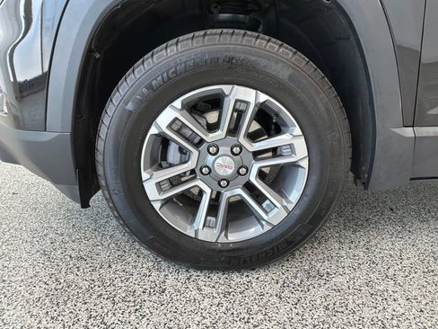 Used 2025 GMC Terrain Elevation AWD/4WD image 4