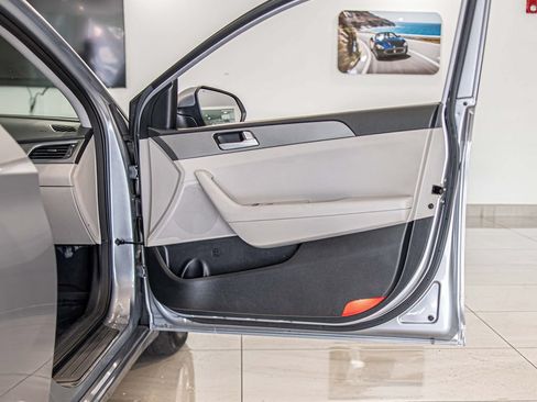 Used 2015 Hyundai Sonata SE FWD image 37