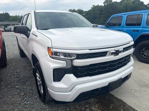 Used 2026 Chevrolet Silverado 1500 RST AWD/4WD image 2