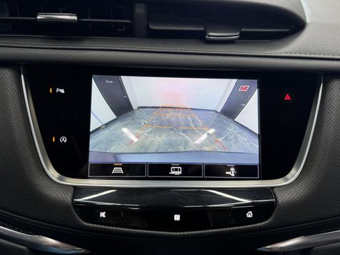 Used 2021 Cadillac XT5 Sportv w/ Platinum Package AWD/4WD image 19