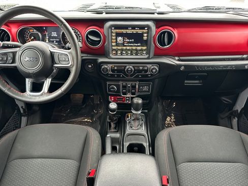 Used 2023 Jeep Wrangler Unlimited Rubicon image 13