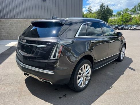 Used 2018 Cadillac XT5 Platinum w/ Driver Assist Package AWD/4WD image 5