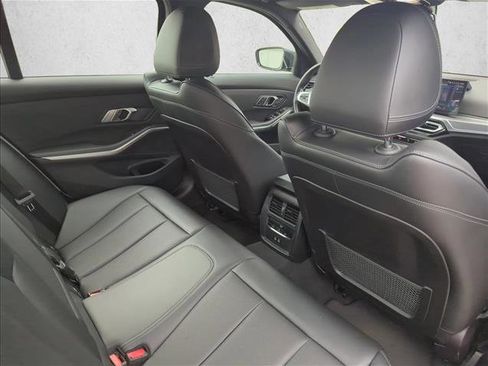 Used 2023 BMW 330i Sedan w/ M Sport Package image 24