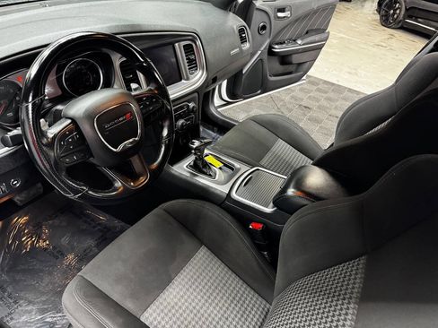 Used 2022 Dodge Charger R/T image 31