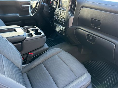 Used 2022 Chevrolet Silverado 1500 Custom image 19