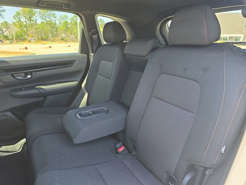 Used 2024 Honda CR-V Sport image 14