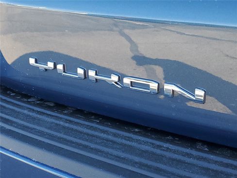 New 2026 GMC Yukon Denali w/ Denali Reserve Package image 6