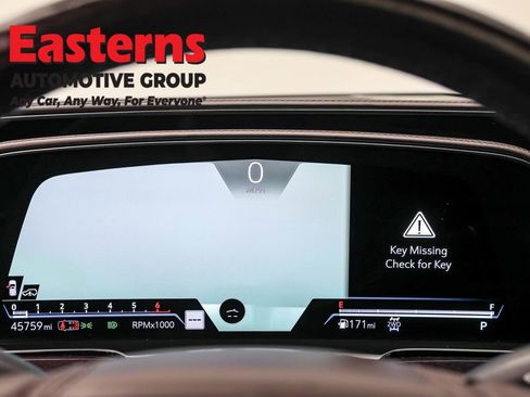 Used 2021 Cadillac Escalade ESV Premium Luxury Platinum image 18