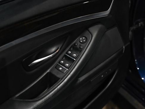 Used 2015 BMW 535i xDrive Sedan AWD/4WD image 41