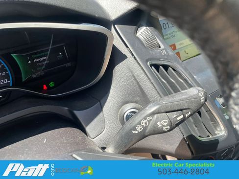 Used 2018 Ford Focus Electric Hatchback FWD image 29