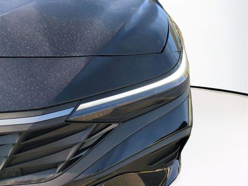 New 2026 Hyundai Elantra SE image 10