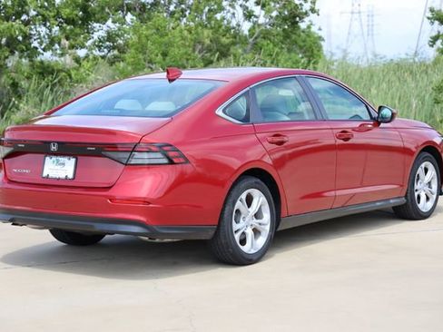 Certified 2023 Honda Accord LX image 8
