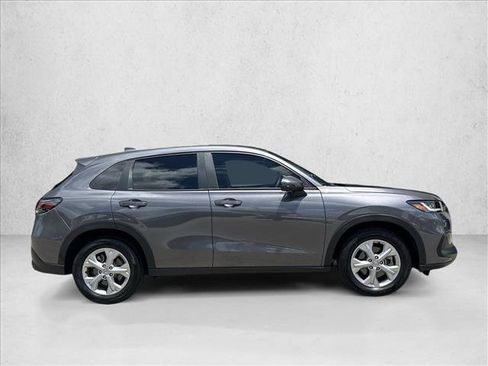 Used 2025 Honda HR-V LX image 2