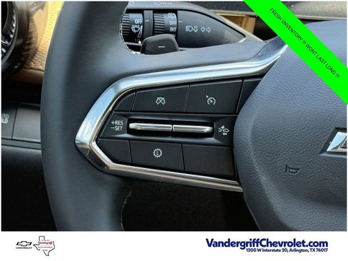 New 2026 Chevrolet Equinox ACTIV w/ Convenience Package III FWD image 13