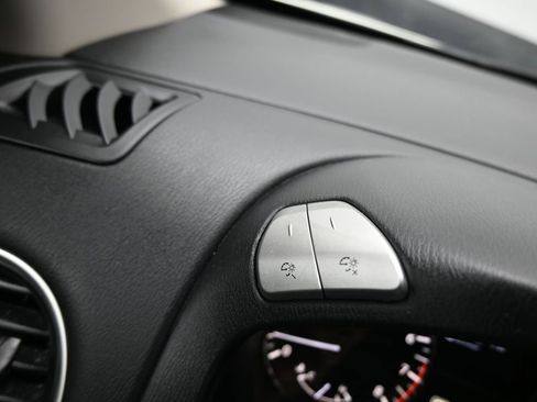 Used 2015 Nissan Pathfinder S image 26