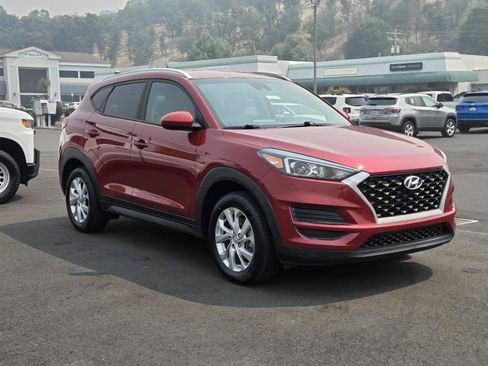 Used 2021 Hyundai Tucson Value FWD image 3