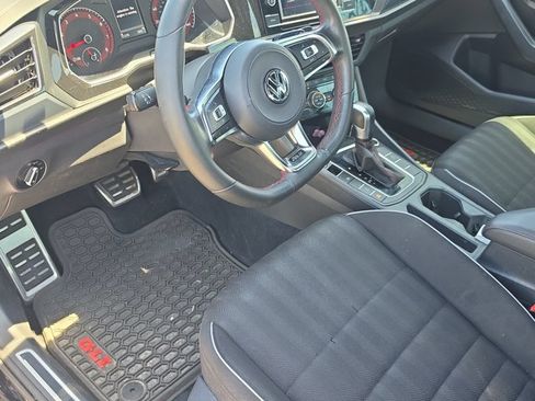 Used 2021 Volkswagen Jetta GLI FWD image 9