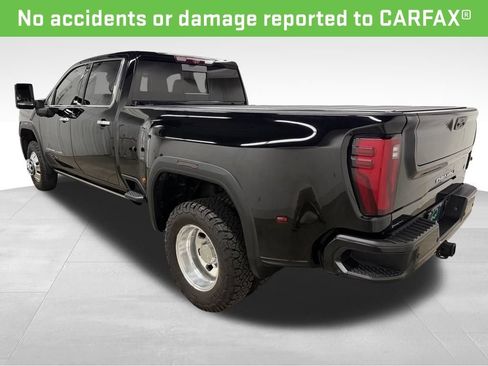 Used 2024 GMC Sierra 3500 Denali Ultimate AWD/4WD image 3