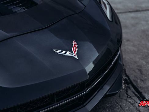 Used 2017 Chevrolet Corvette Stingray Coupe RWD image 21