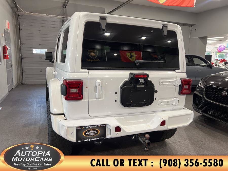 Used 2021 Jeep Wrangler Unlimited Sahara AWD/4WD image 5