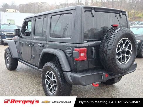 Used 2024 Jeep Wrangler Unlimited Rubicon image 5