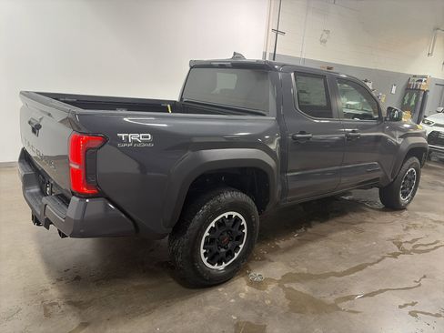 New 2025 Toyota Tacoma TRD Off-Road image 3