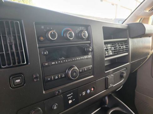 Used 2021 Chevrolet Express 2500 w/ Safety Package RWD image 7