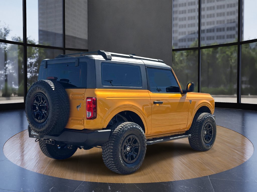Used 2022 Ford Bronco 2-Door w/ Sasquatch Package AWD/4WD image 3