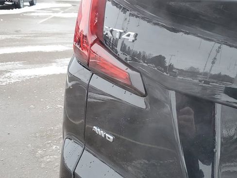 Certified 2023 Cadillac XT4 Premium Luxury w/ Cold Weather Package image 31