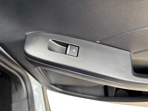 Used 2026 Ford Escape ST-Line w/ Tech Pack #1 image 25