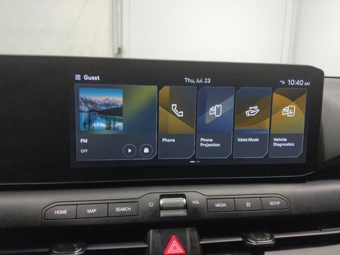 Used 2025 Kia K4 FWD image 25