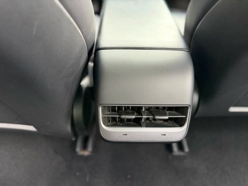 Used 2022 Tesla Model 3 Long Range image 49