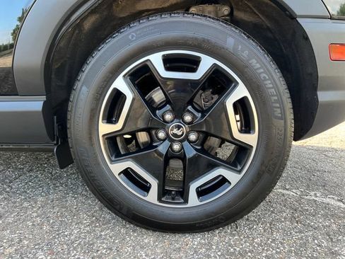 Used 2023 Ford Bronco Sport Outer Banks w/ Tech Package AWD/4WD image 15
