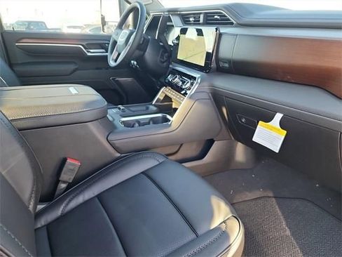 New 2026 GMC Sierra 2500 Denali w/ Denali Reserve Package AWD/4WD image 21