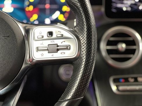 Used 2020 Mercedes-Benz GLC 300 4MATIC Coupe image 29