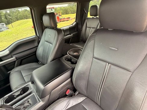 Used 2015 Ford F150 XLT w/ Equipment Group 301A Mid AWD/4WD image 19